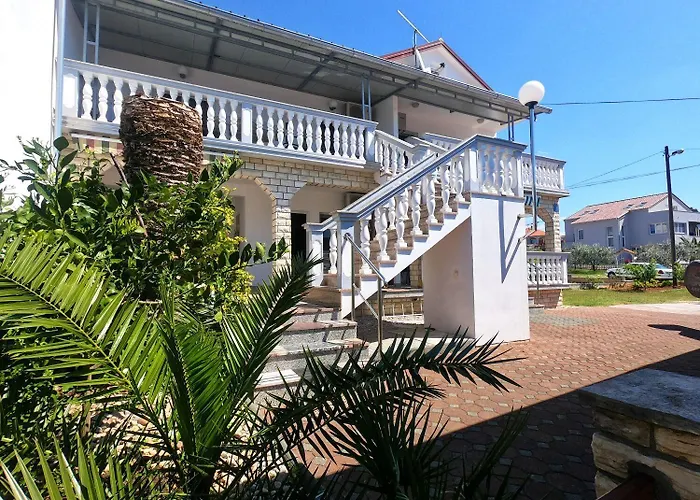 Apartments Ana