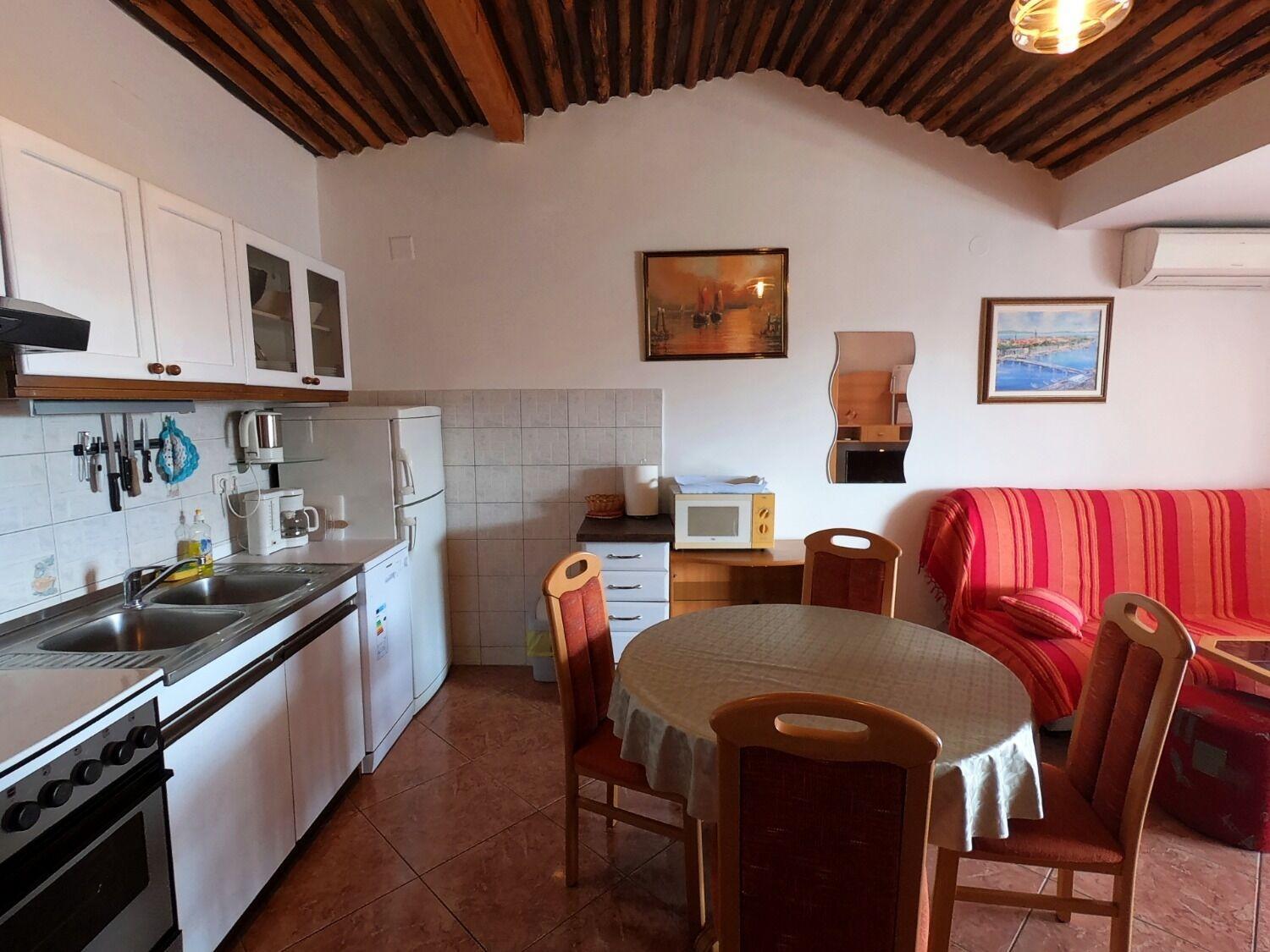 Ana Apartment