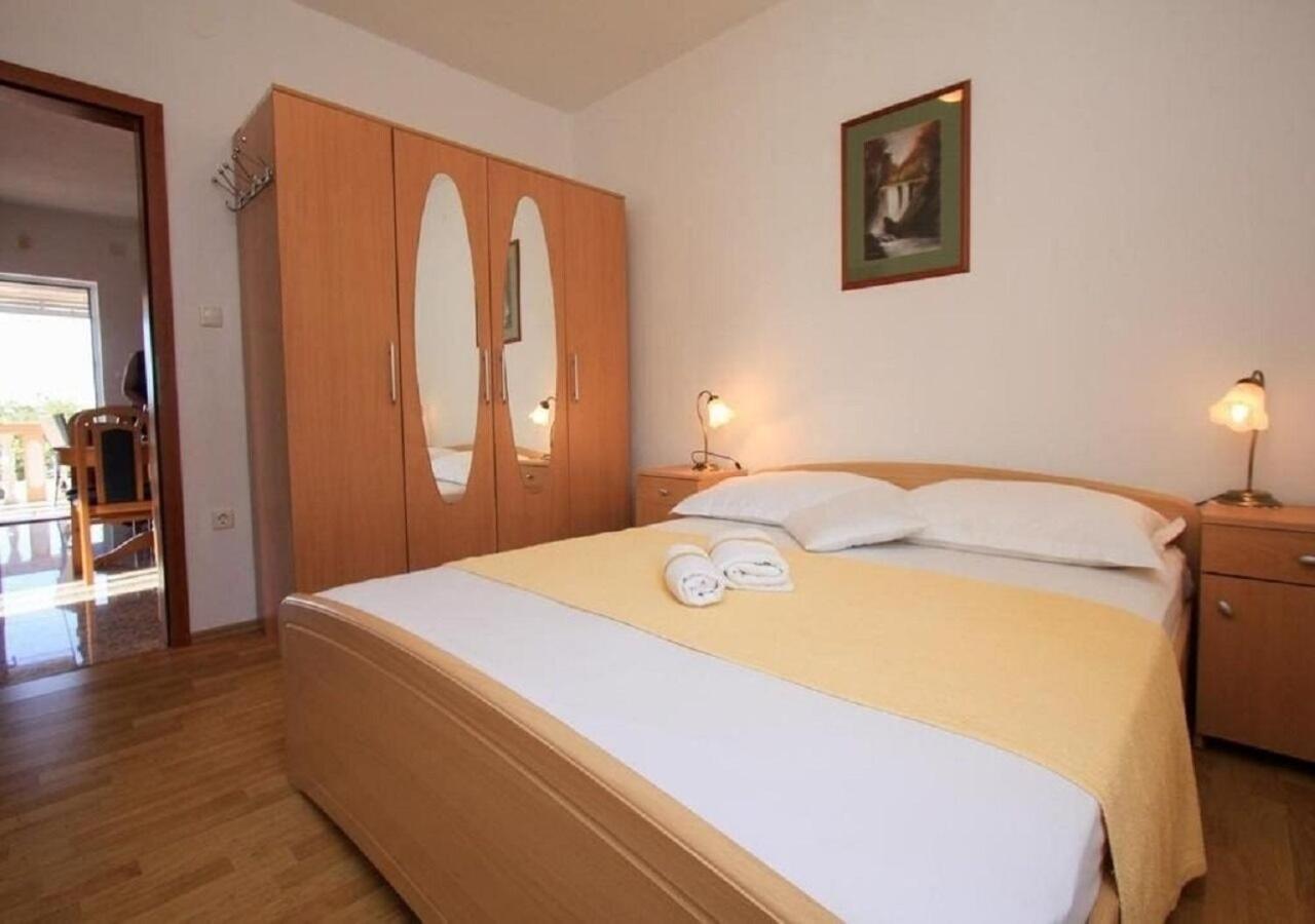 Apartment Ana